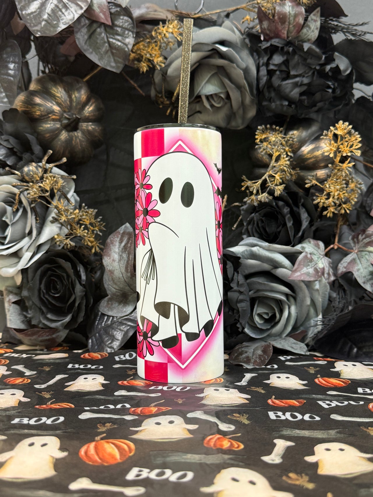 Ghost & flowers glow