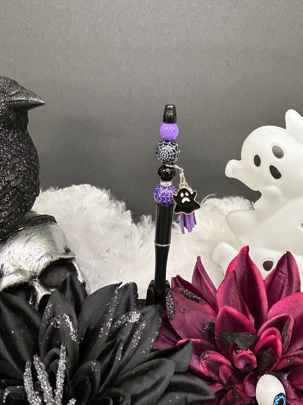 Ghost charm pen