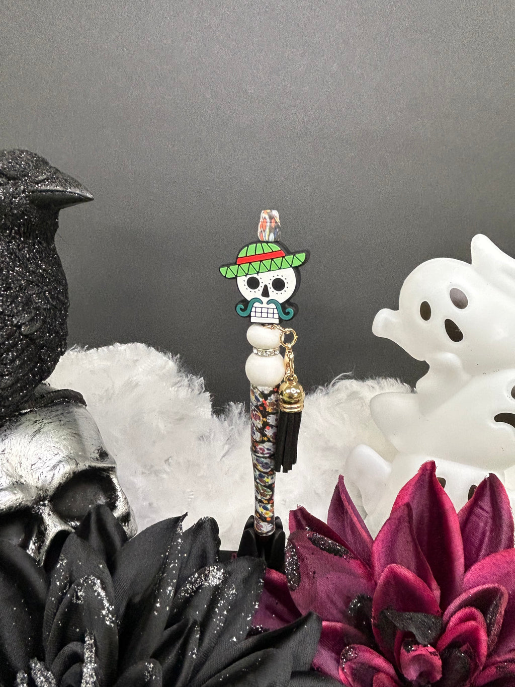Calaverita and sombrero