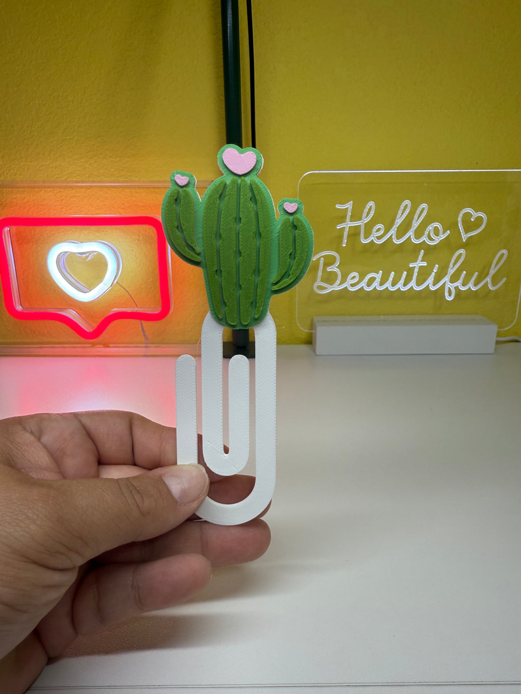 Succulent paper clip